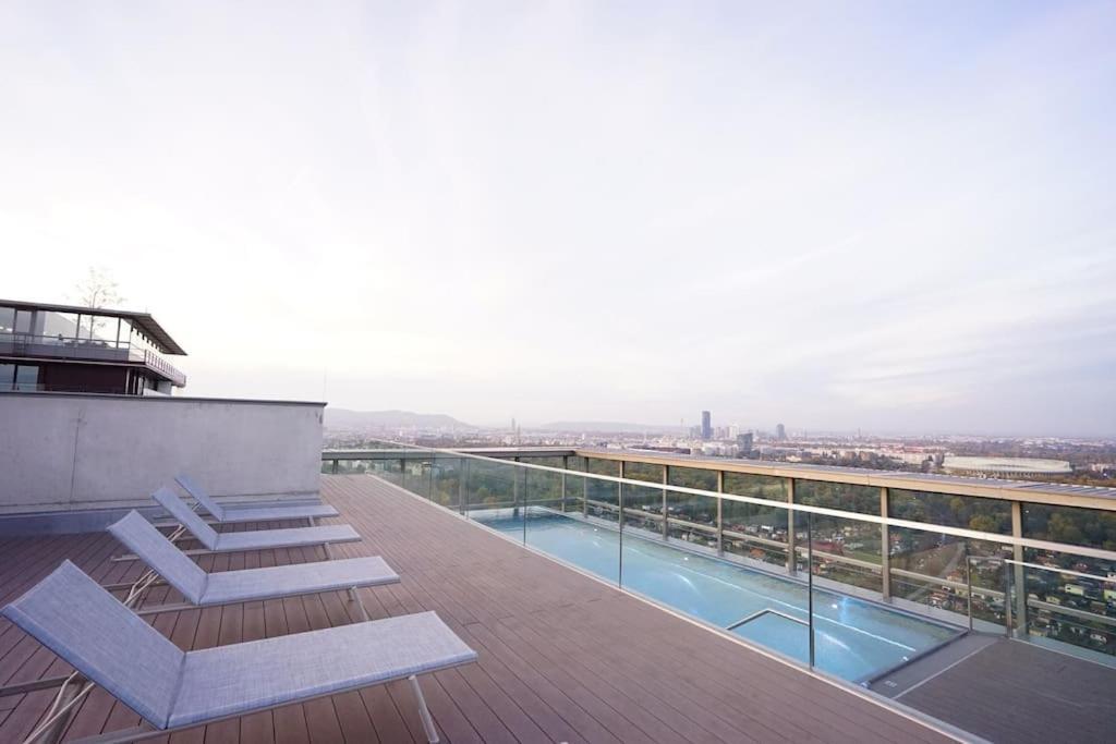 Exclusive Condo With Pool And Terrace Wien Exterior foto